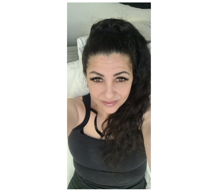Escorts North London Finsbury Park - North London - Photos for Milf Kelly sexy big natural breasts πππ