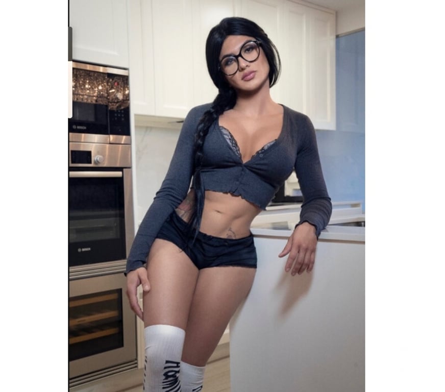 Escorts Devon Torbay - Photos for ❤️ts Thaizz bellucci in Torquay 🧚🏻♂️