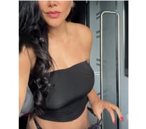 MEL FOXER PARTY GIRL