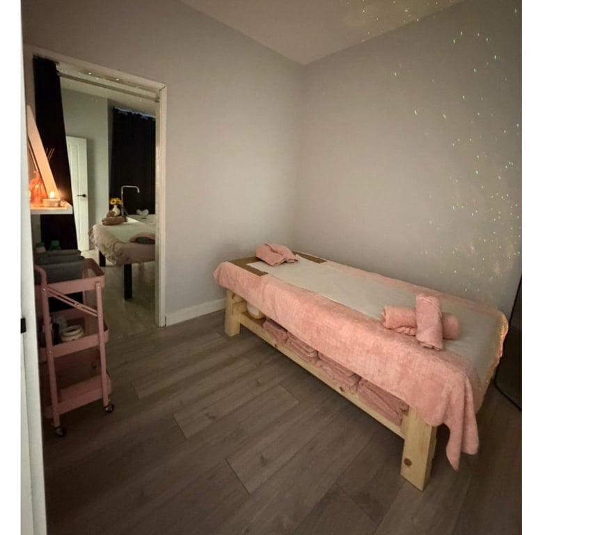Full body massage Greater Manchester Manchester - Photos for New Thai massage in Town 💆