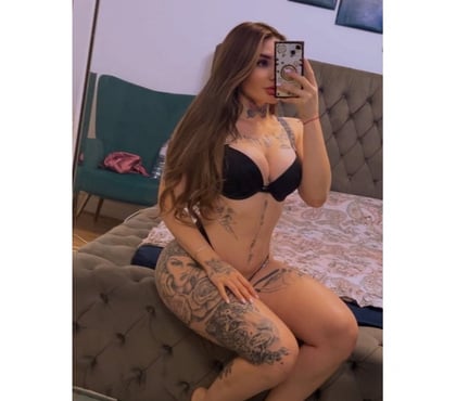 Photos for I am SARA IN OUT NO RUSH SERVICES