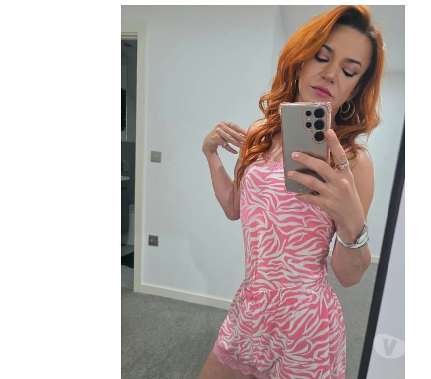 Trans Escorts North West London Cricklewood - North West London - Photos for Tiny Top TSgirl