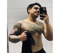 T boy John FTM 💪😏