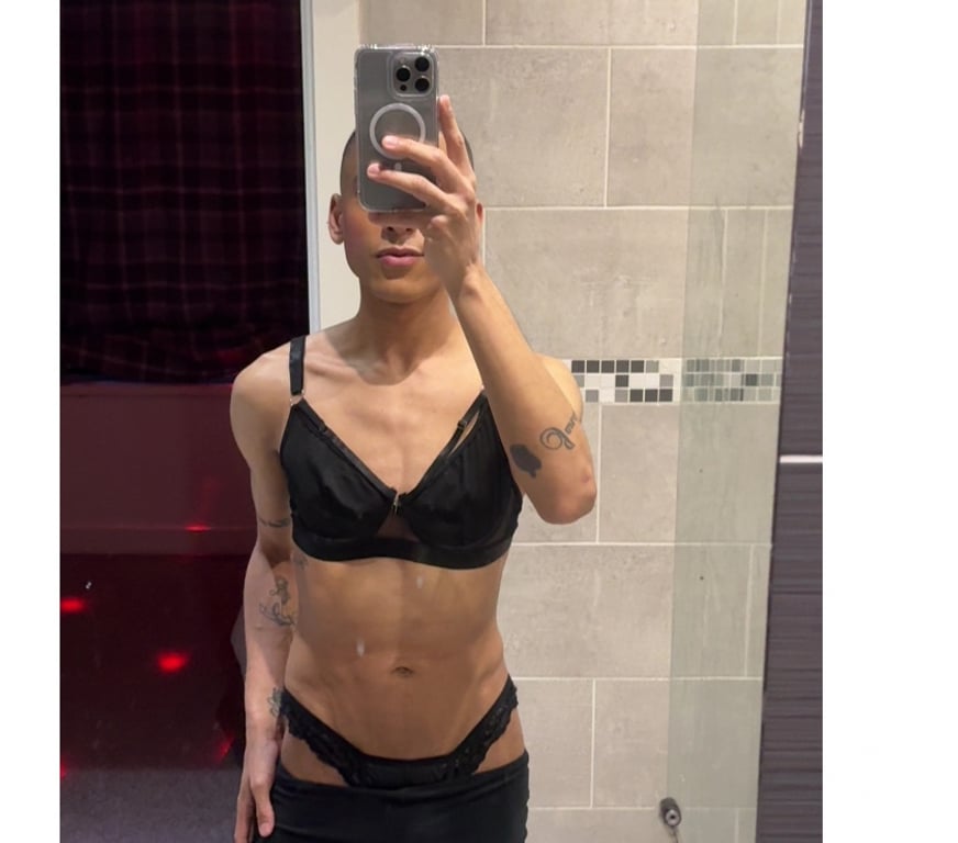 Trans Escorts Swansea - Wales Swansea City Centre - Swansea - Photos for π  Feemboy π party π₯³