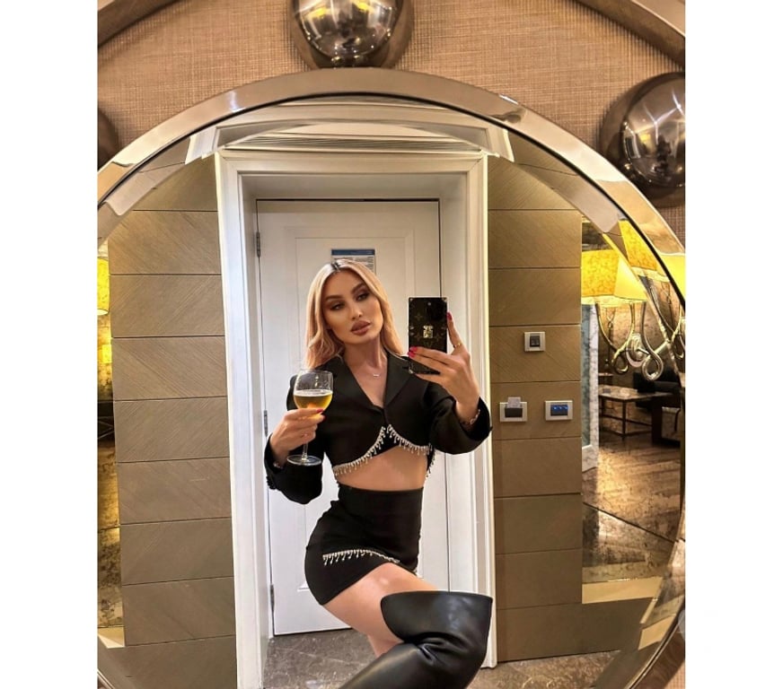 Escorts Central London Mayfair - Central London - Photos for 💖 JENNY: Sweet & Natural Heart of London 📸 REAL PHOTOS