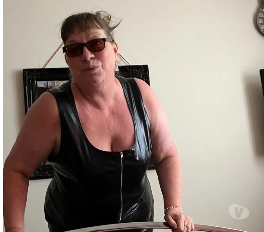Escorts Lancashire Blackburn with Darwen - Photos for Sexy MATURE BRITISH 🇬🇧MILF