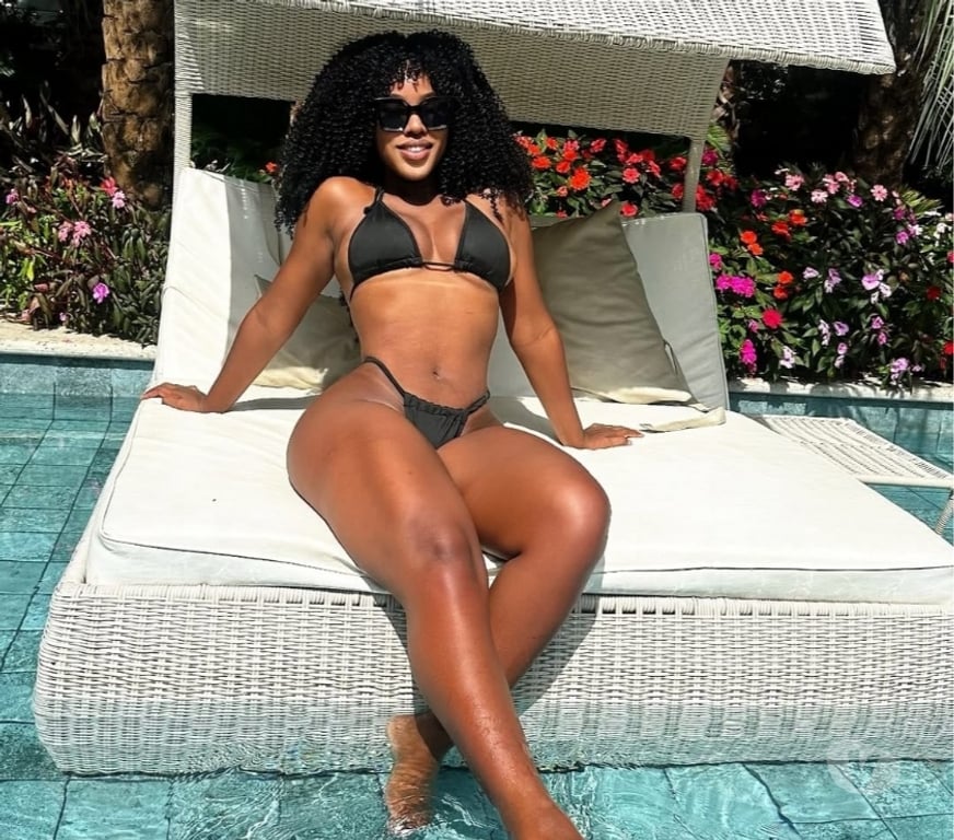 Escorts Cardiff Cardiff City Centre - Cardiff - Photos for Lola β Sweet, Curvy & Unforgettable π₯