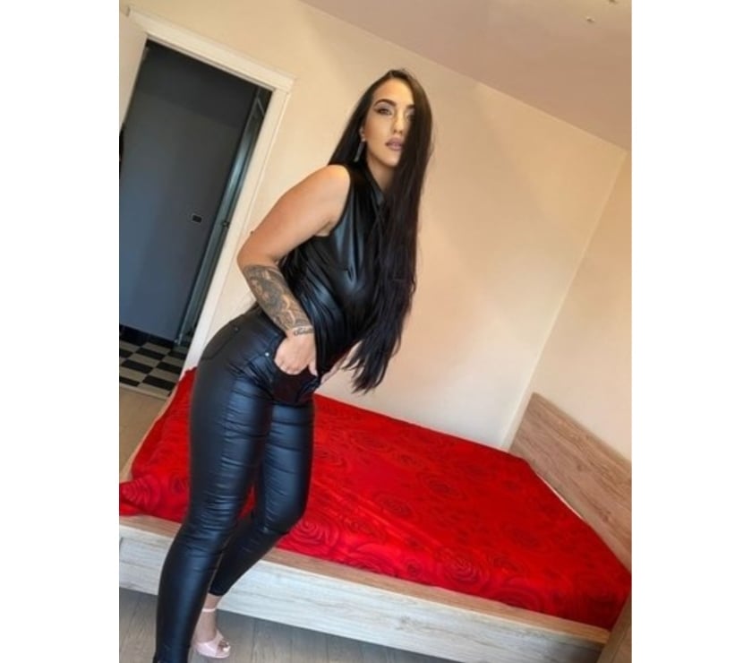 Escorts Lancashire Preston - Photos for ❤️sexy brunette in town❤️ outcall only
