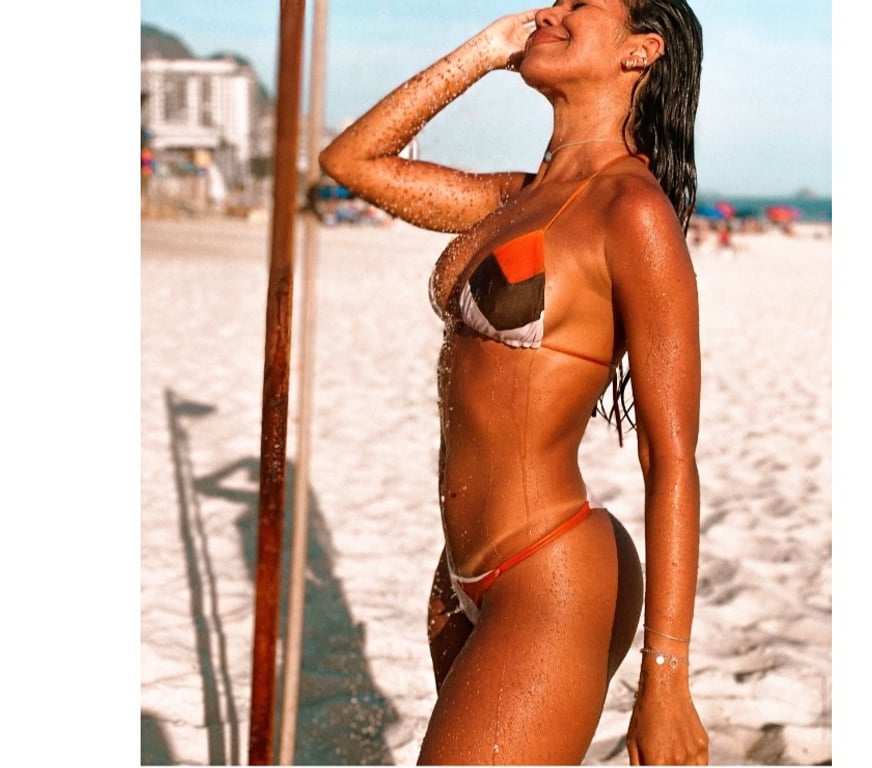 Escorts North London North Finchley - North London - Photos for Gabi Beautiful Brazilian🇧🇷PARTY🎉**