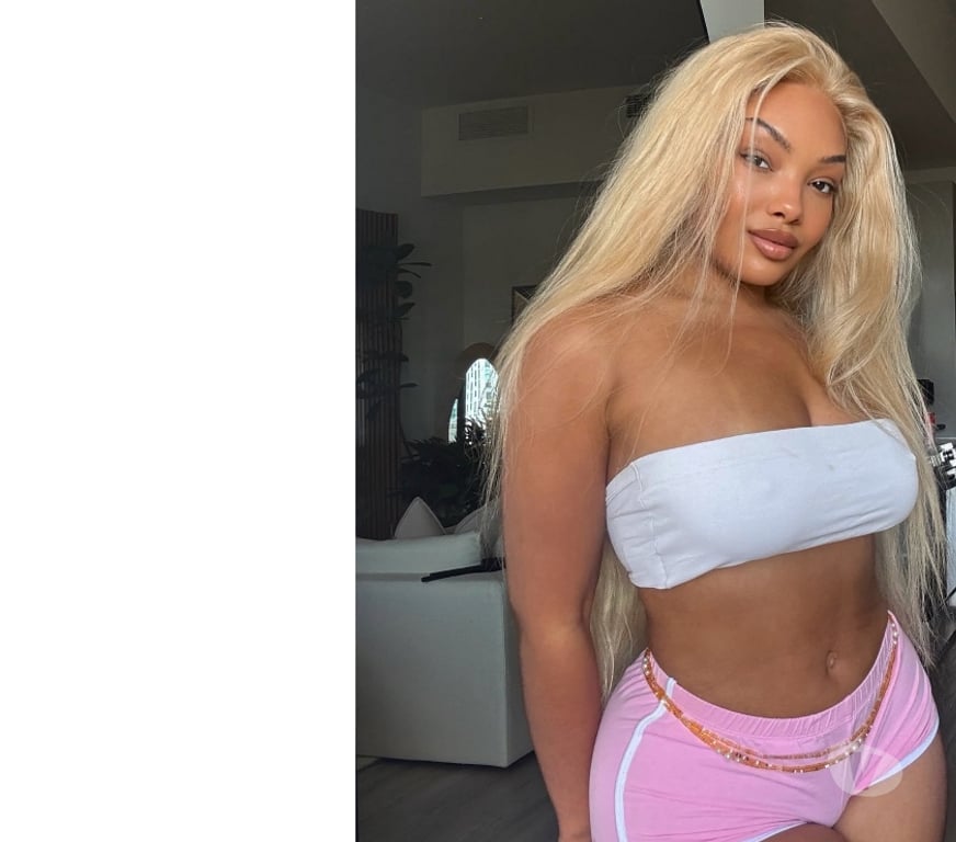 Escorts East London Dalston - East London - Photos for BELLE 🫦 THE BEST OWO💦 GIRL PARTY🥂