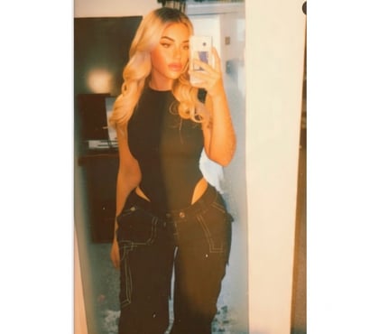 Photos for ONLINE 💚ENGLISH🇬🇧 SWEET&PETITE message me now 🍑