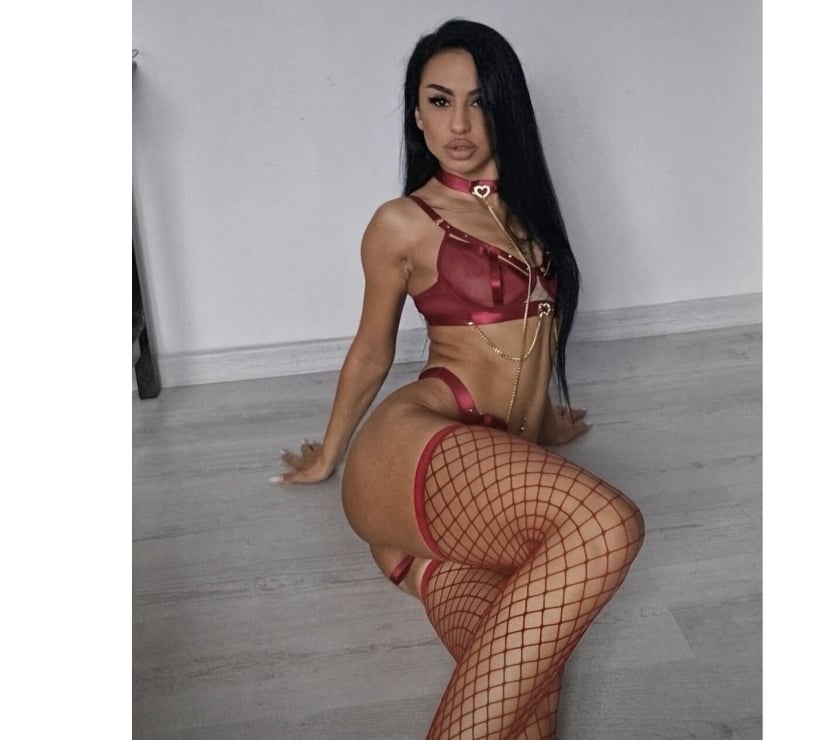  Escorts Paddington Station West London - Photos for Alexandra100% real pictures I'm waiting for you to have fun