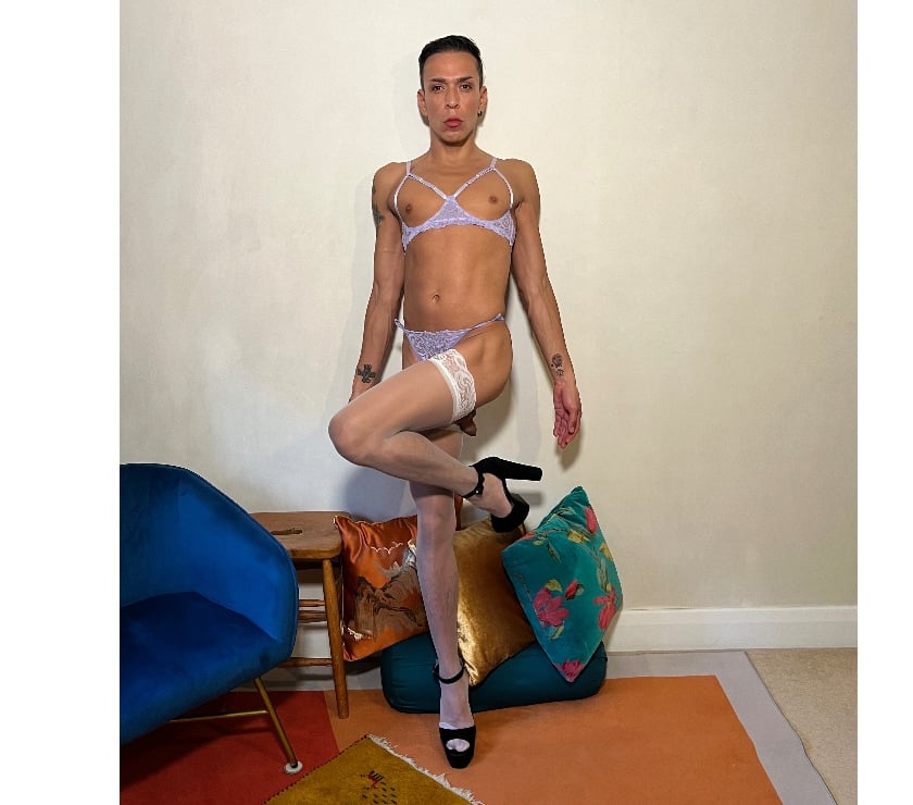 Gay massage Greater Manchester Salford - Photos for M3 7EH. Smooth Ass Silk Latino BOTTOM. EROTIC Massge+ More