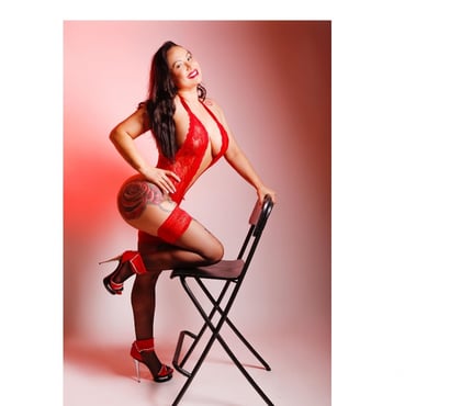 Escorts & Erotic Massage Elmers End (Tramlink) Station South East London - Photos for Hot and sexy Hungarian girl alive party’s 💋💋💋