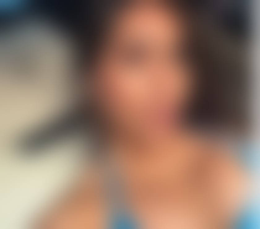 Escorts West Midlands Birmingham - Photos for Chloe First Day 🤩😋😮💨