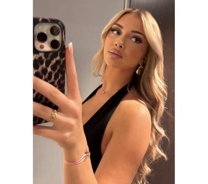  Escorts & Erotic Massage Mayfair Central London - Photos for Mia 💎 Luxury Blonde, Intense Vibes 😇😈