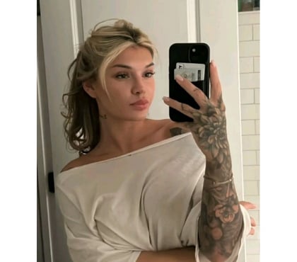 Escort Oxford Street Central London - Photos for Emma 💎 Blonde Angel, Dangerous Smile 😇😈