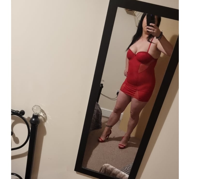 Escorts North Lanarkshire Motherwell - North Lanarkshire - Photos for LOVE PARTY GIRL🥳BJ😘mistress💋