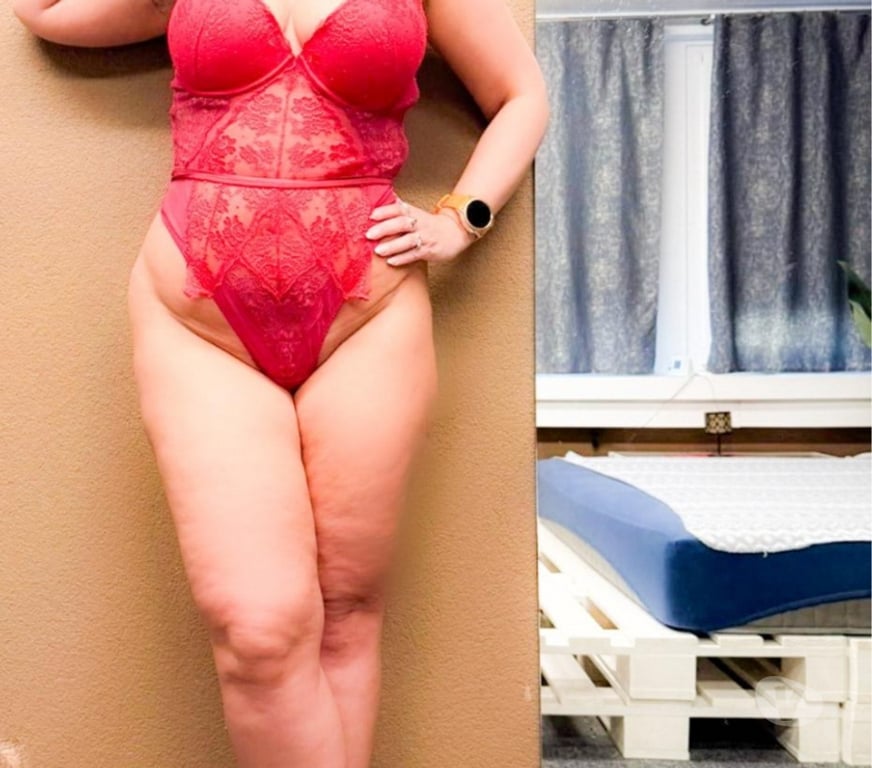 Escorts Bedfordshire Luton - Photos for Sonya.TopService,hottest curves,real pics,party girl,40£