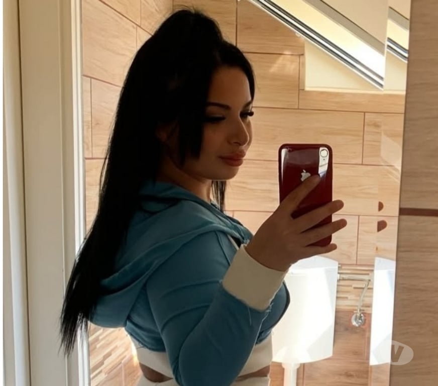 Escorts West Midlands Walsall - Photos for Alice new tonw gfe owo include price and kiss call
