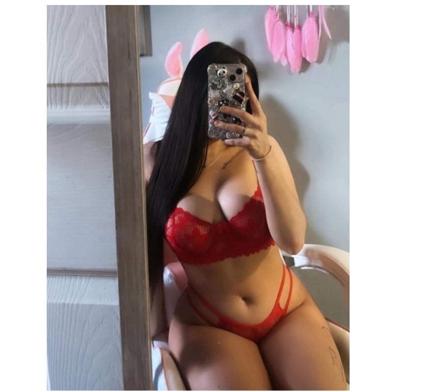Escorts Greater Manchester Oldham - Photos for Zenaida♥️Party🍾Incall Or Outcall😍