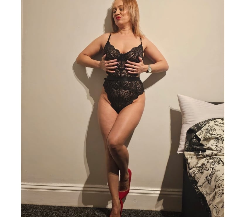Escorts Leicestershire Leicester - Photos for Hi guys just comeback in Leicester Call me whatsapp video