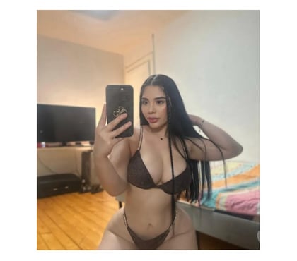 Escort Woolwich South East London - Photos for Bella latina🌹 new in town Monica 💯
