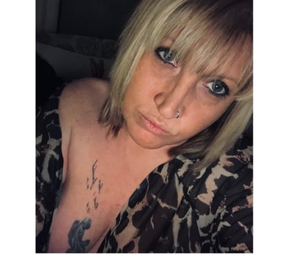 Escorts and Massages Harrow Town Centre Harrow - Photos for ✨CHELSEA, 38 ✨ Xx -OUTCALL UNTIL 5AM - xX 😈