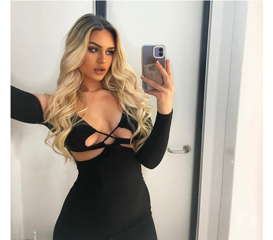 Escorts Essex Epping Forest - Photos for ✅24 H🅿🅰🆁🆃🆈🔥 🅱🅻🅾🅽🅳🅴