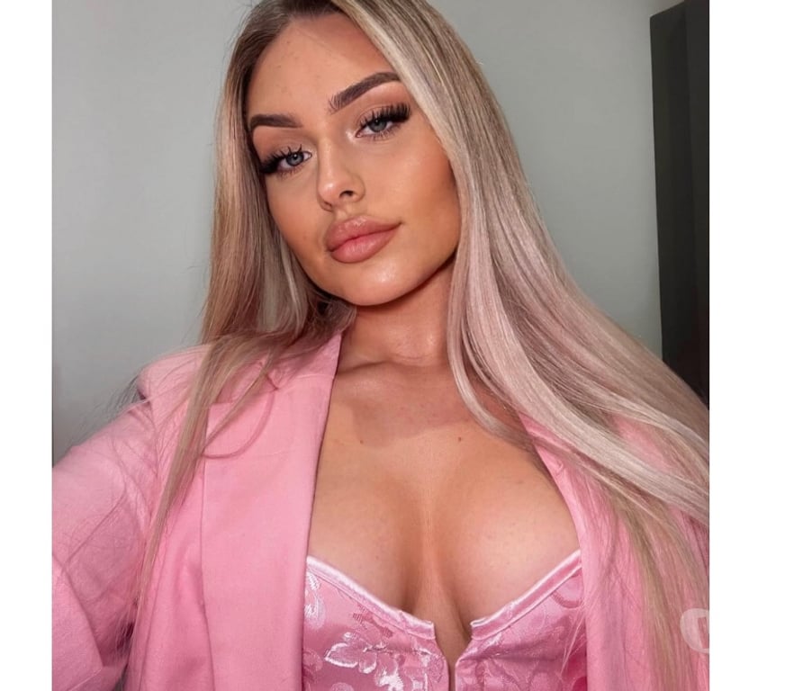 Escorts Essex Epping Forest - Photos for ✅24 H🅿🅰🆁🆃🆈🔥 🅱🅻🅾🅽🅳🅴