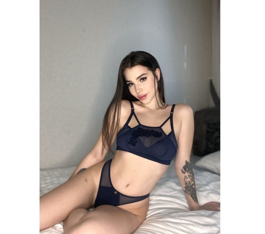 Escorts Warrington Warrington Town Centre - Warrington - Photos for 💚Arissa❌🎉-Genuine-💯-incall&outcall🩵🩵