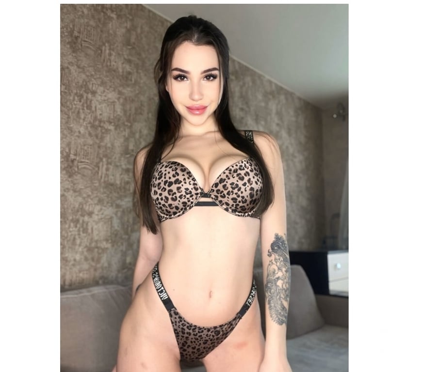 Escorts Warrington Warrington Town Centre - Warrington - Photos for 💚Arissa❌🎉-Genuine-💯-incall&outcall🩵🩵