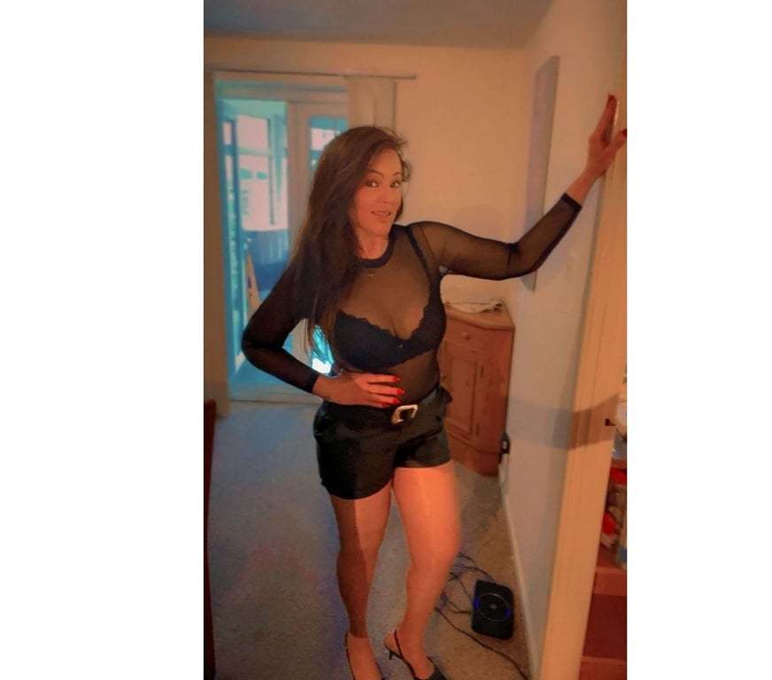 Escorts South West London Sutton - Photos for Hotπ₯ sexy π passionate π brazilian π§π·