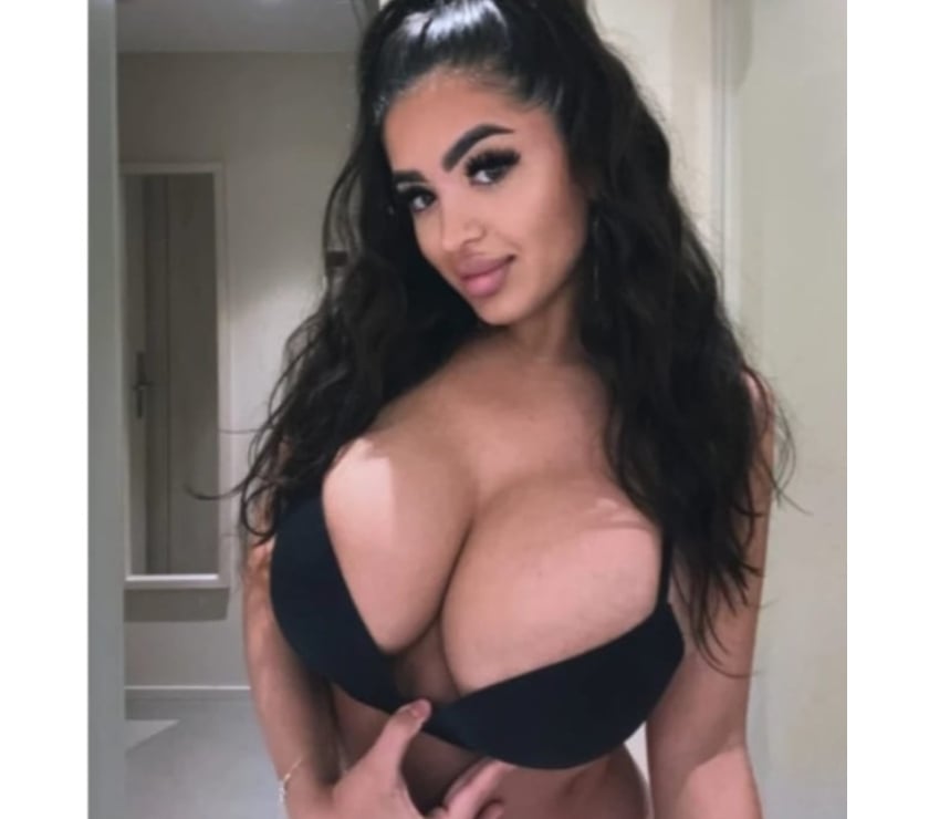 Escorts Peterborough City Centre Peterborough - Photos for Helen New new girl in town best owo no rush