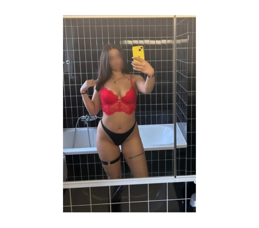 Escorts West Northamptonshire Northampton - West Northamptonshire - Photos for Carolina sexy girl❤️No rush Only Outcall 📞