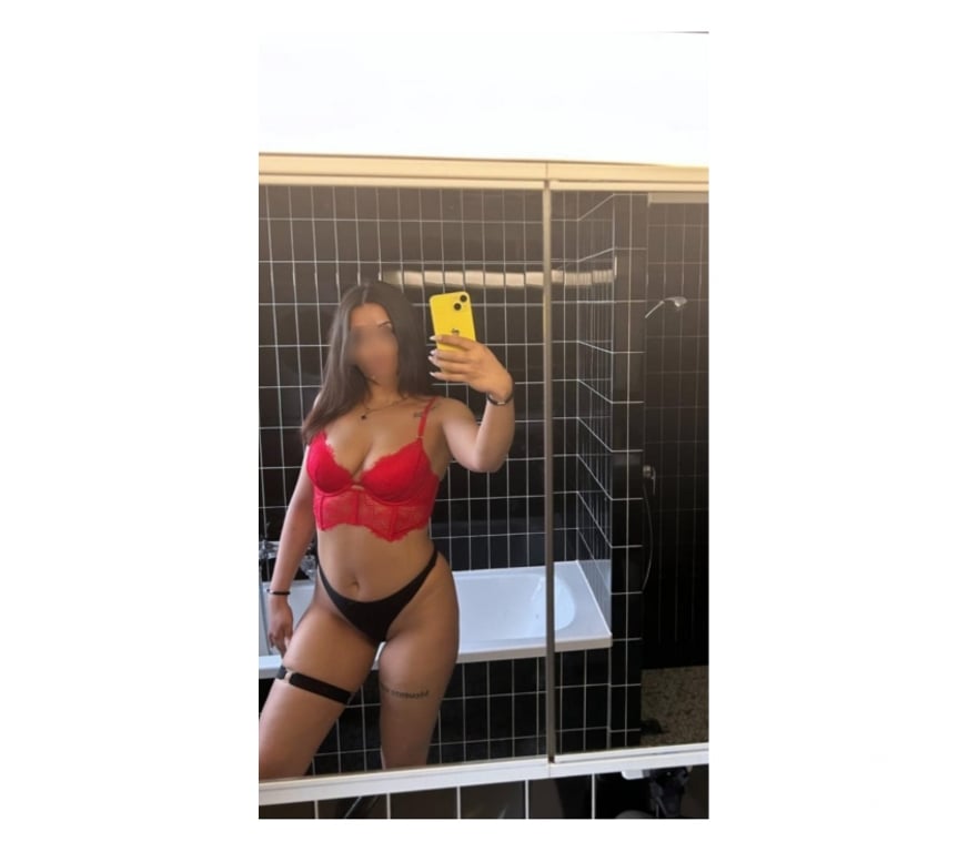 Escorts West Northamptonshire Northampton - West Northamptonshire - Photos for Carolina sexy girl❤️No rush Only Outcall 📞