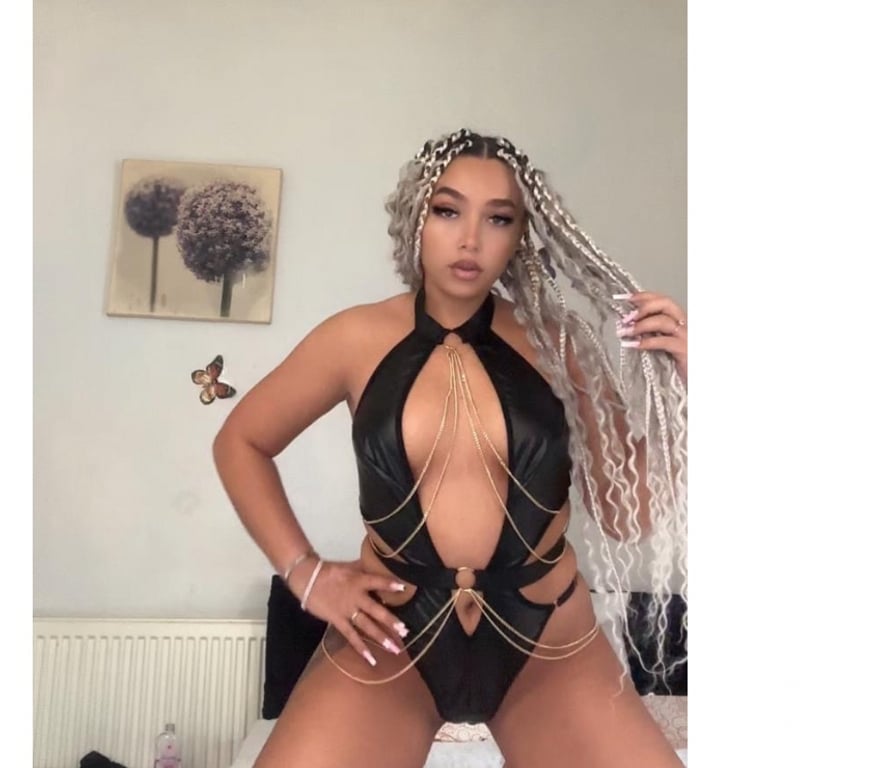 Escorts Nottinghamshire Nottingham - Photos for Jessy 🍑PARTY GIRL 🍒👄BLONDE PORNO 😈💜