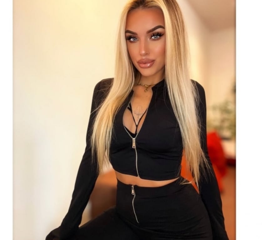 Escorts Tyne and Wear Newcastle upon Tyne - Photos for ,💯😍BEST PARTY GIRL IN TOWN😈 NEW HERE💯♥️