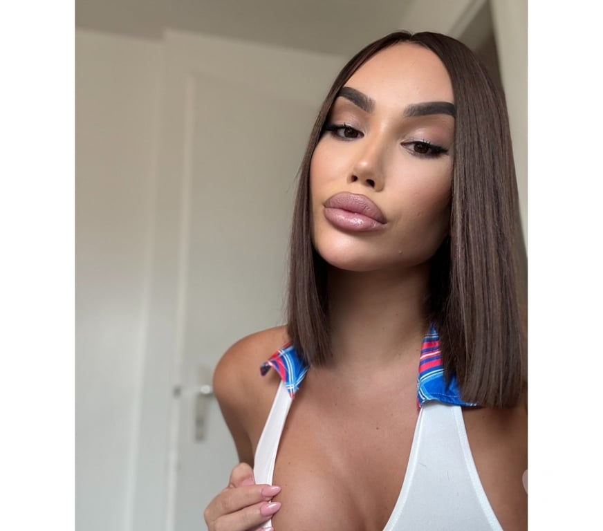 Escorts Somerset Bath and North East Somerset - Photos for NEW LATINA🥰JUST OUTCALL📞BEST OWO😍