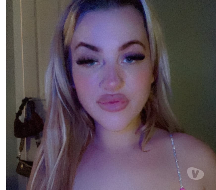 Adult Entertainment Lancashire Blackpool - Photos for Lottiebabes69xo