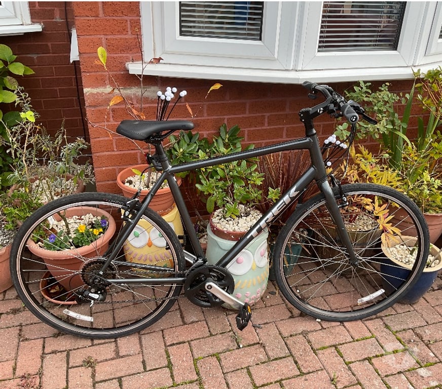 Fishing tackle Halton Runcorn - Halton - Photos for TREK FX1 BIKE XL frame