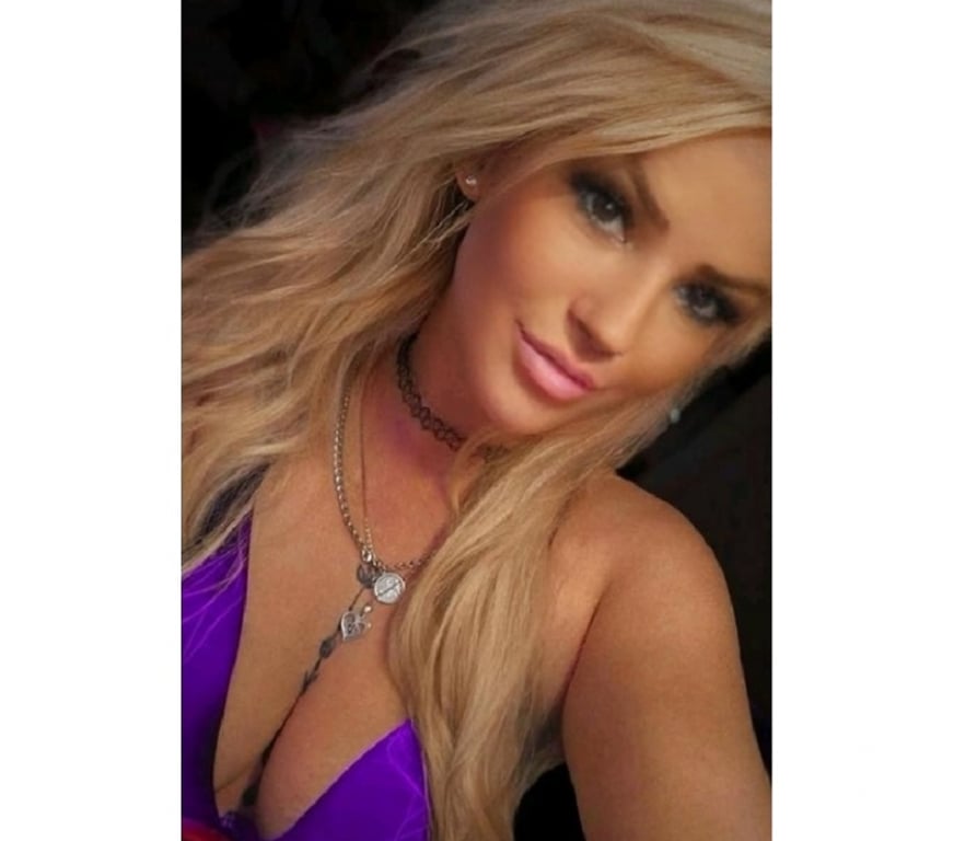 Escorts Slough Slough Town Centre - Slough - Photos for 💕 JULIA OUTCALL ONLY CALL 🤙 ME 07425250863,💕
