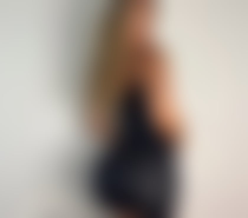 Escorts Cumberland Carlisle - Cumberland - Photos for Hiya here just for 2 days hoping to cu handsome xx