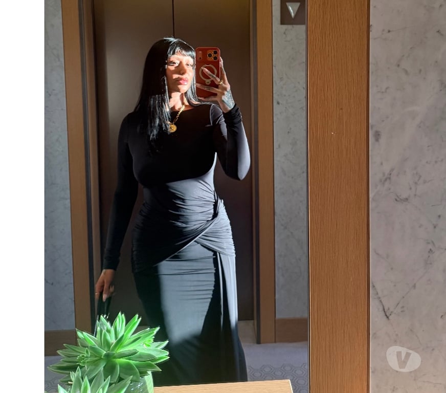 Adult Entertainment Central London Mayfair - Central London - Photos for Tattooed BRITISH babe. ONLINE ALL DAY! +447737125386