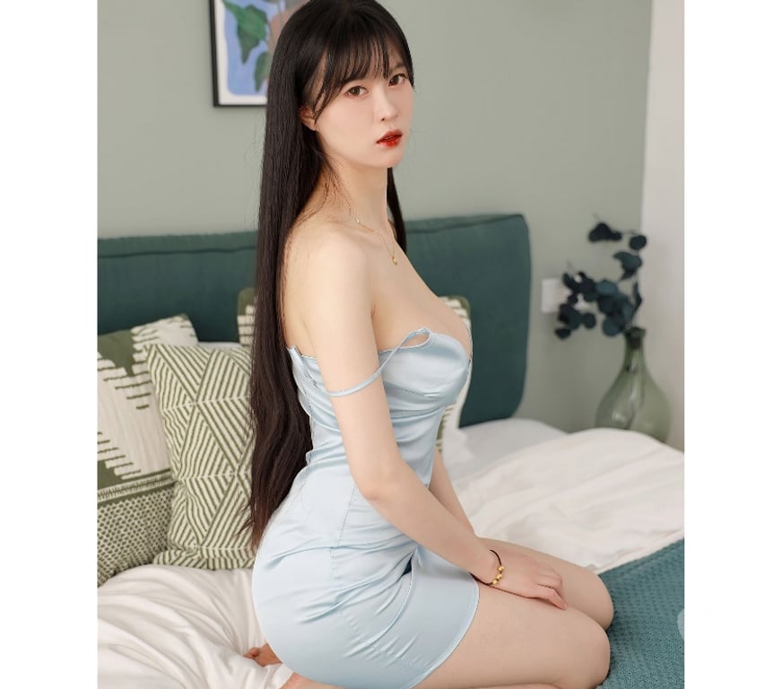 Escorts South West London Earlsfield - South West London - Photos for 🔥New best Asian oriental naughty Sexy🥰Good Service