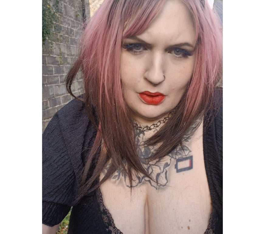 Escorts Somerset Bath and North East Somerset - Photos for 5’10 of Curvy Trouble You’ll Want Again