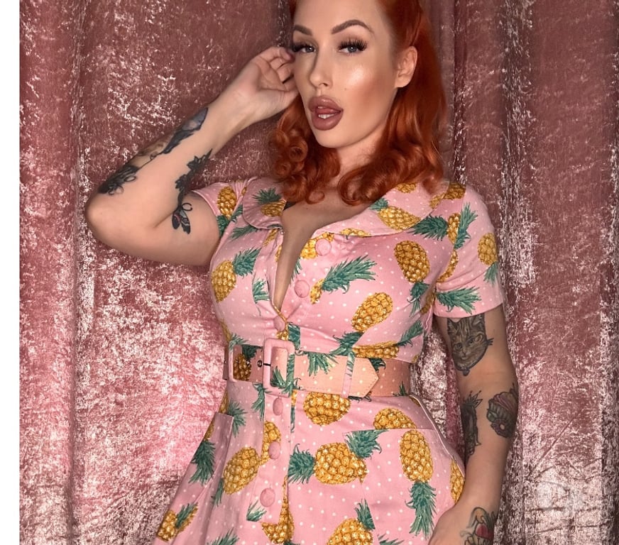 Adult Entertainment West Yorkshire Leeds - Photos for Miss Prin. Elegant Tattooed Domme
