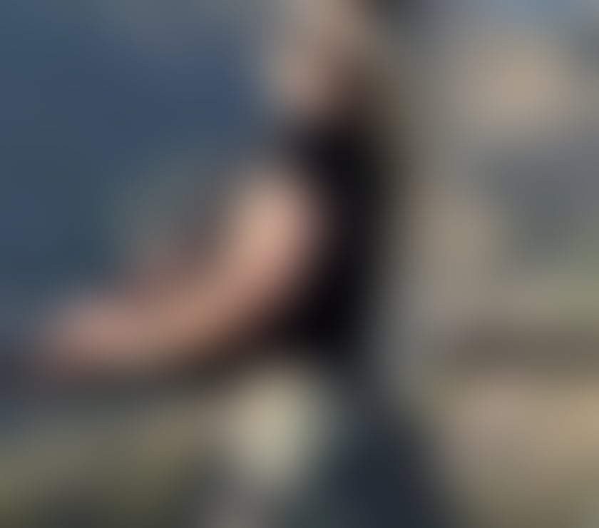 Photos for BEST BJ💦CURVY WHITE GIRL🔥