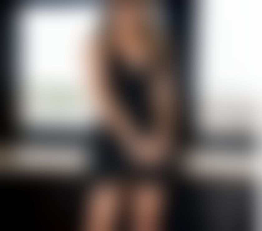  Escorts Canary Wharf East London - Photos for ANA ❤️PARTY GIRL 🥳 No Rush