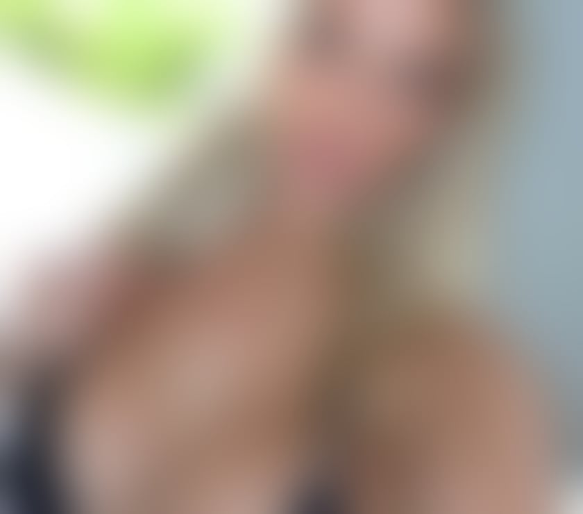 Escorts North West London Kingsbury - North West London - Photos for ELLA 🍑 Independent 🍑 Outcall